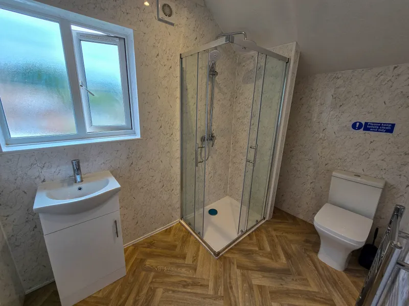 1 Room in 5 bed Ensuite house - Sherwin Grove NG7 2EZ - Image 5